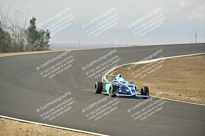 media/Jan-26-2025-CalClub SCCA (Sun) [[cfcea7df88]]/Group 2/Race/